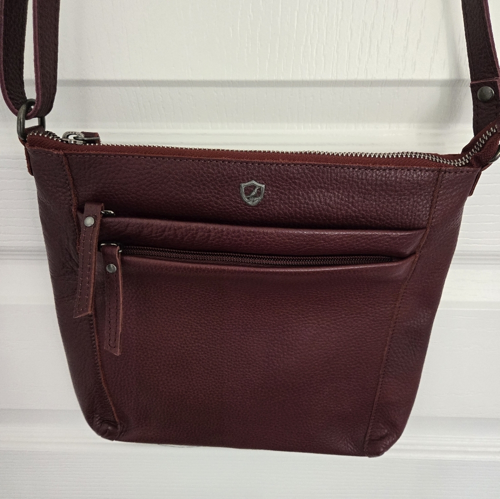 Cochoa burgundy crossbody